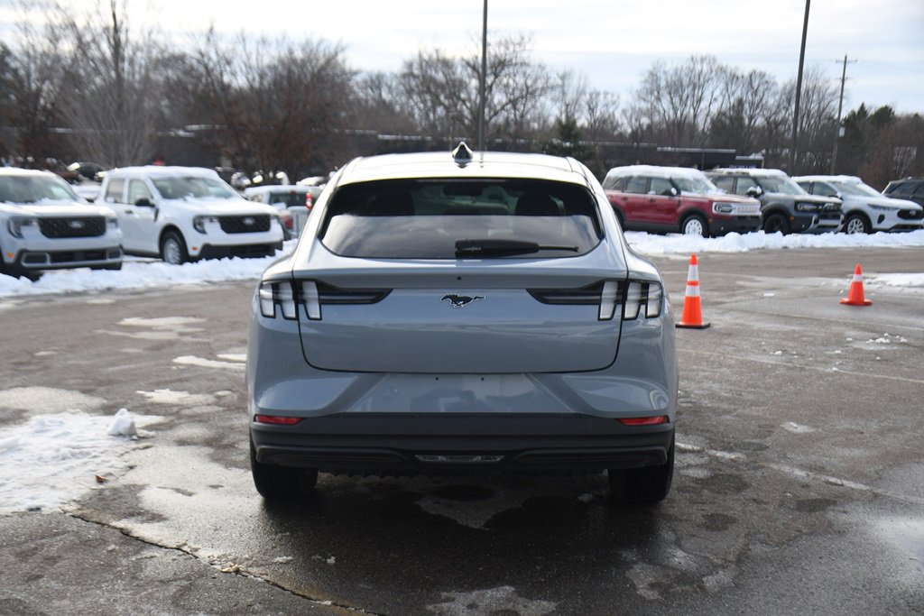 Used 2025 Ford Mustang Mach-E Premium image 5