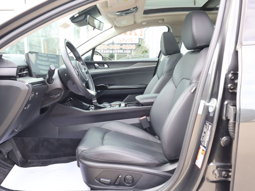 Used 2025 Kia K5 EX image 11
