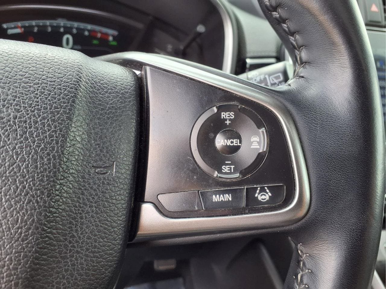 Used 2018 Honda CR-V EX-L image 26