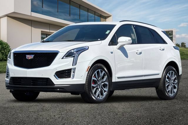 New 2026 Cadillac XT5 Sportv w/ LPO, Floor Liner Package AWD/4WD image 8