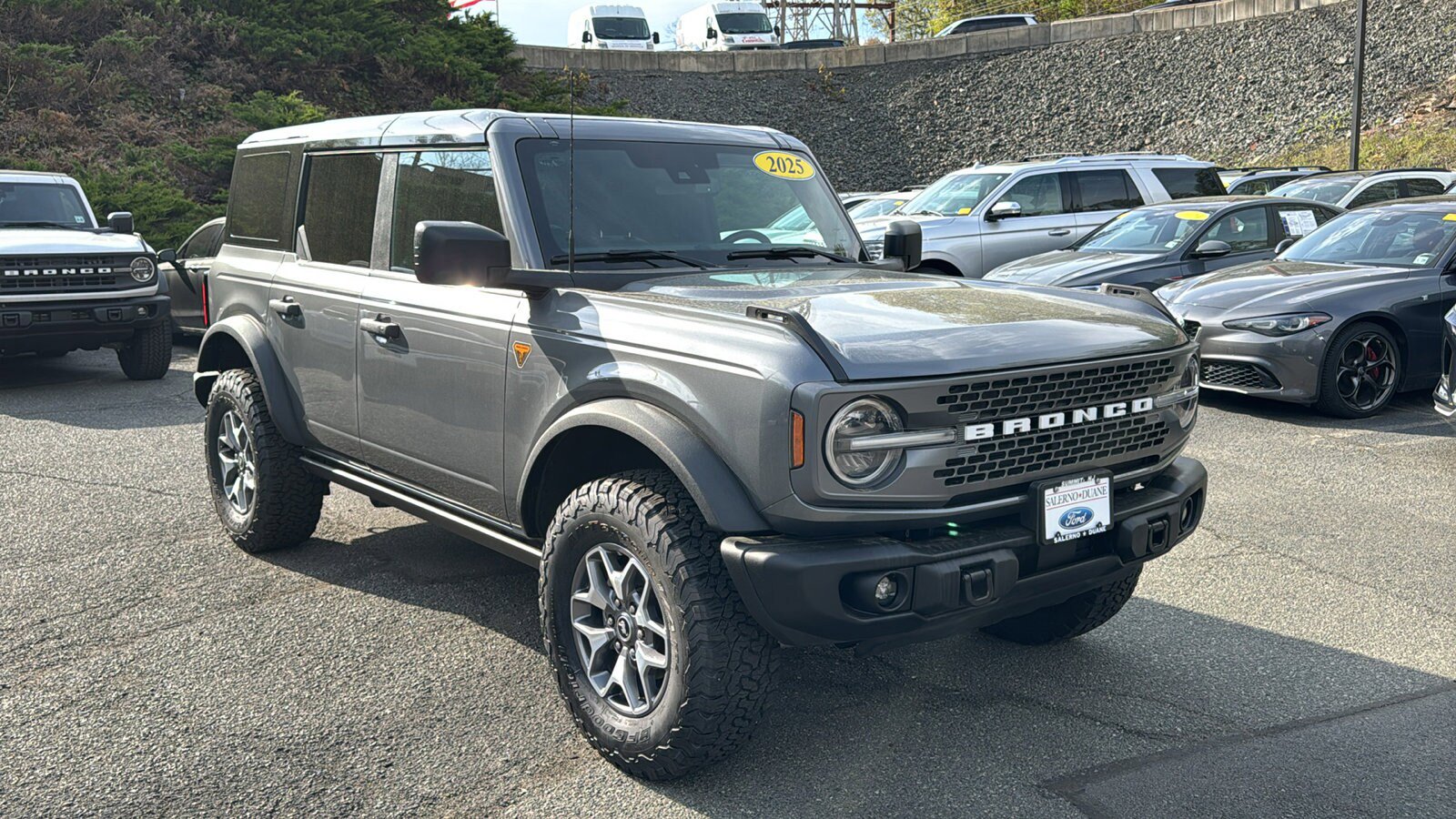 Certified 2025 Ford Bronco Badlands AWD/4WD image 11