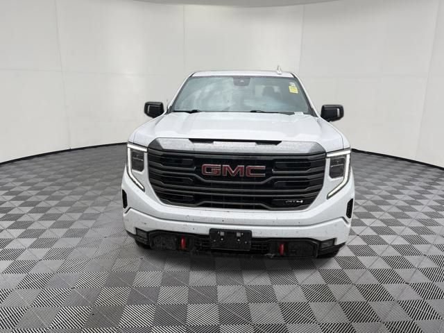 Used 2022 GMC Sierra 1500 AT4 w/ AT4 Preferred Package AWD/4WD image 13