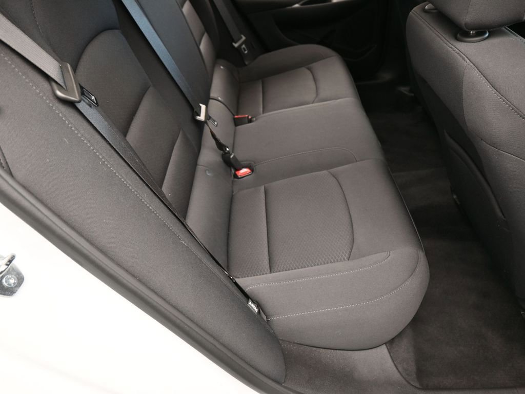 Used 2023 Chevrolet Malibu RS image 33