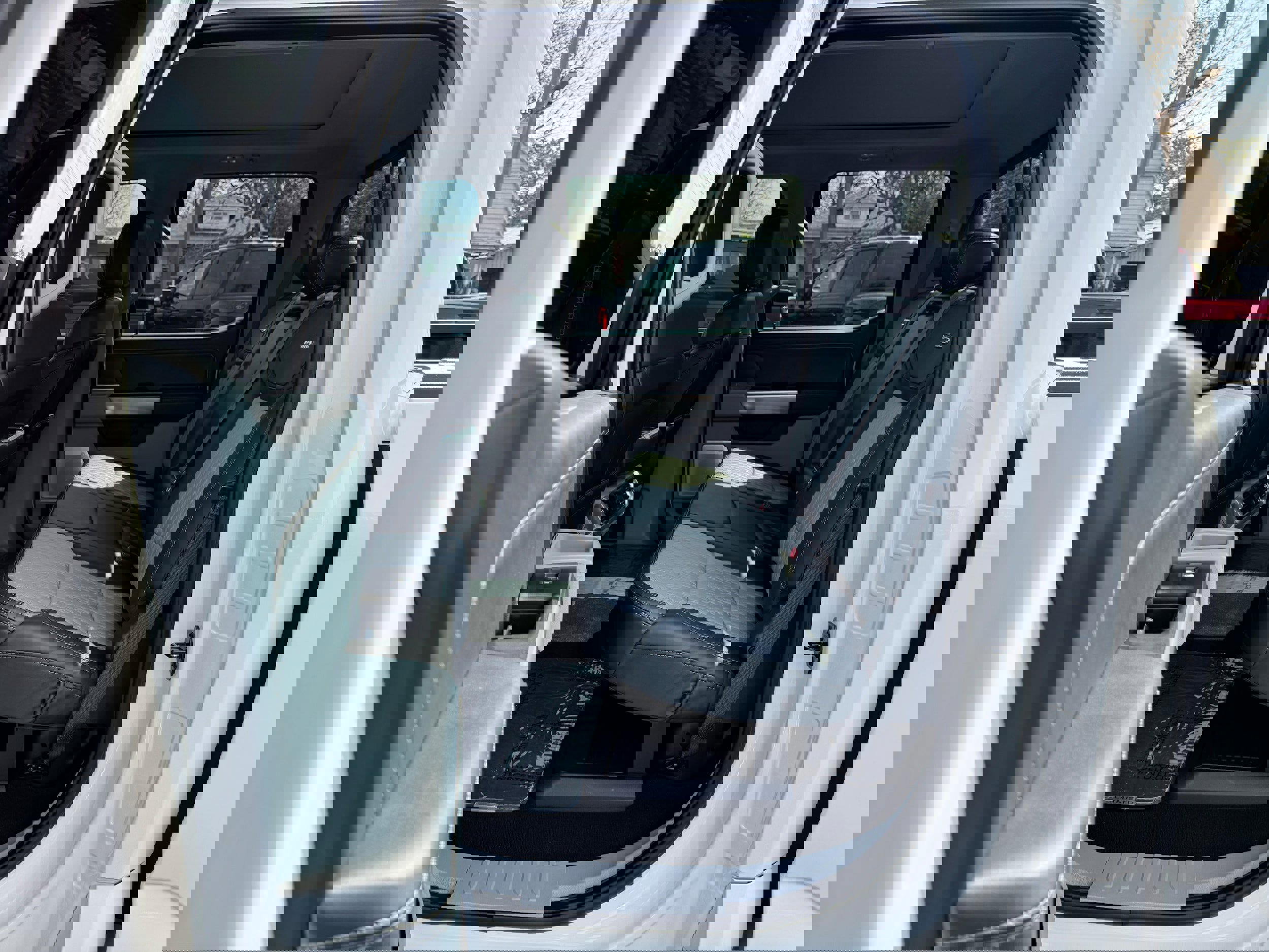 Used 2023 Ford F150 Limited image 12