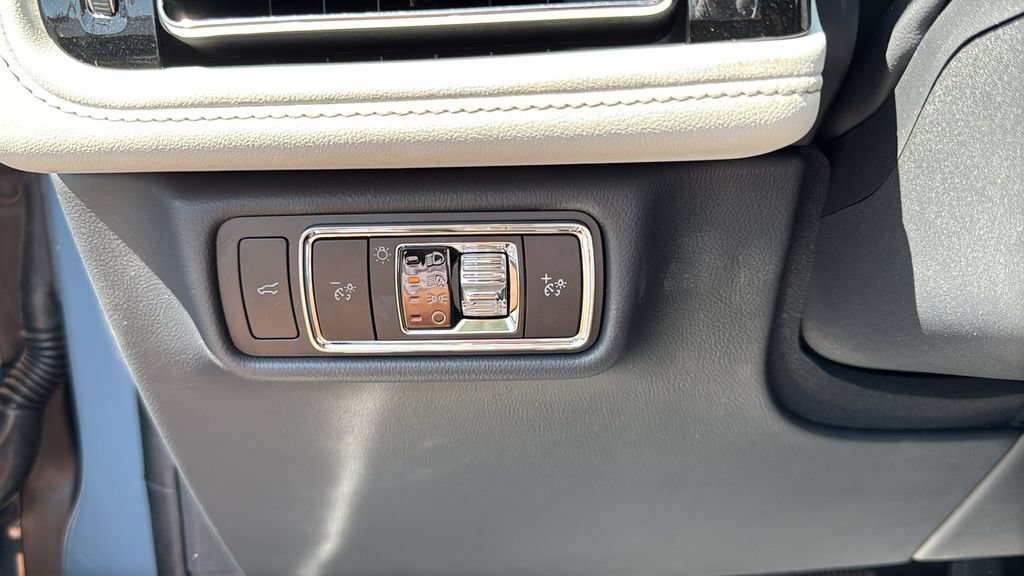 New 2026 Lincoln Aviator Reserve AWD/4WD image 7