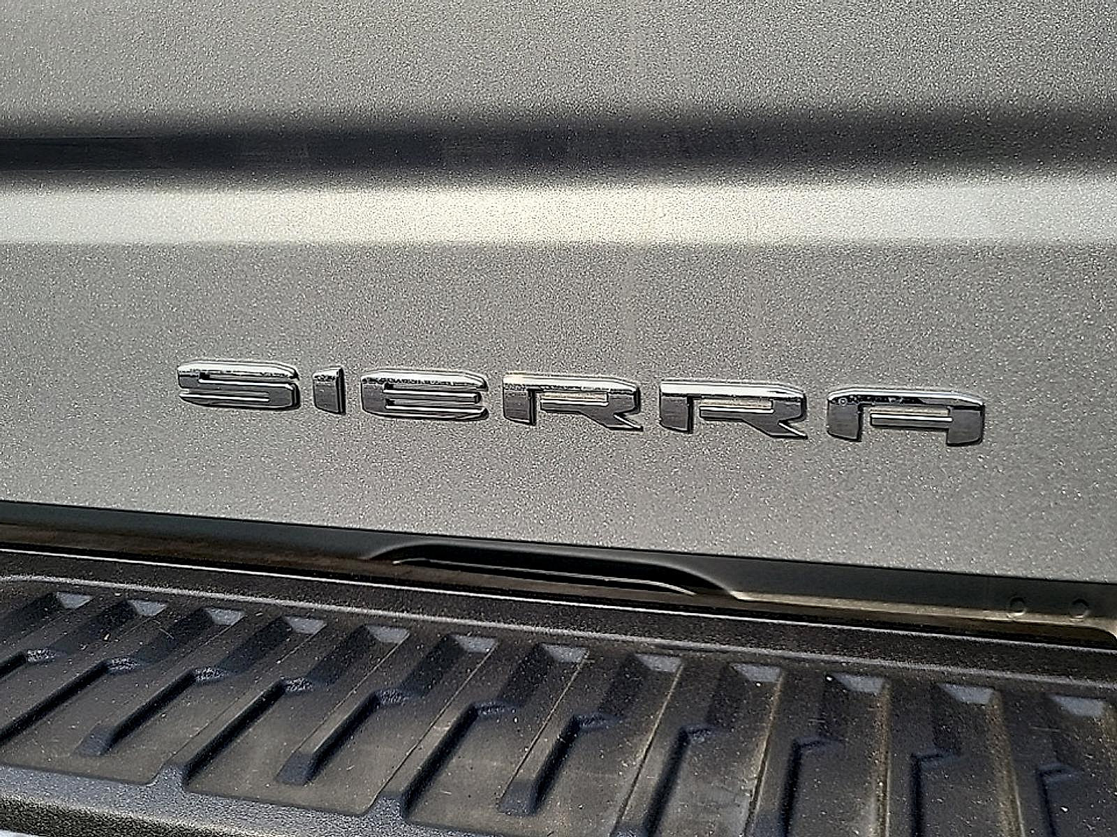 Used 2024 GMC Sierra 1500 Denali Ultimate AWD/4WD image 34
