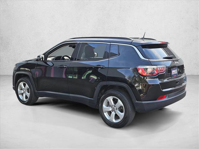 Used 2018 Jeep Compass Latitude w/ Popular Equipment Group FWD image 8