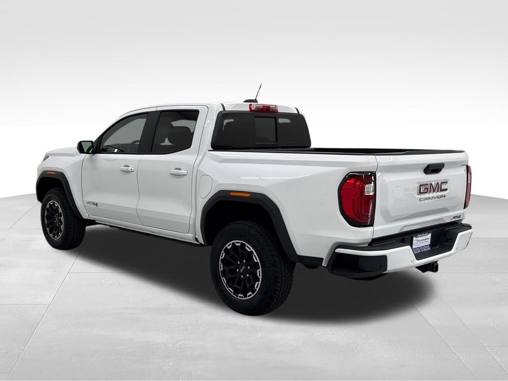 Used 2026 GMC Canyon AT4 w/ Technology Plus Package AWD/4WD image 7