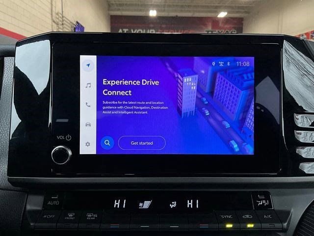 Used 2025 Toyota Camry SE FWD image 29