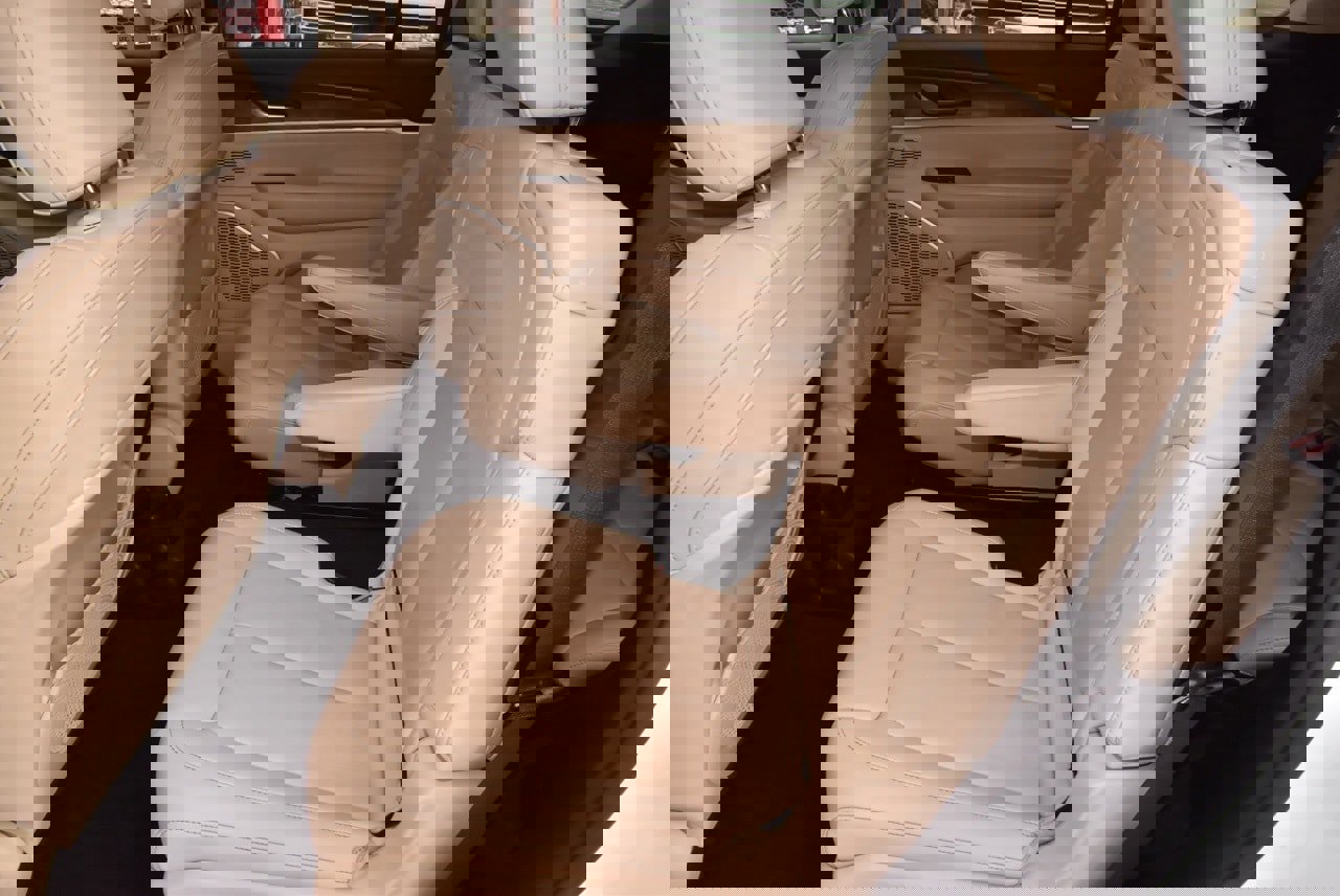 Used 2022 Jeep Grand Cherokee L Limited image 14