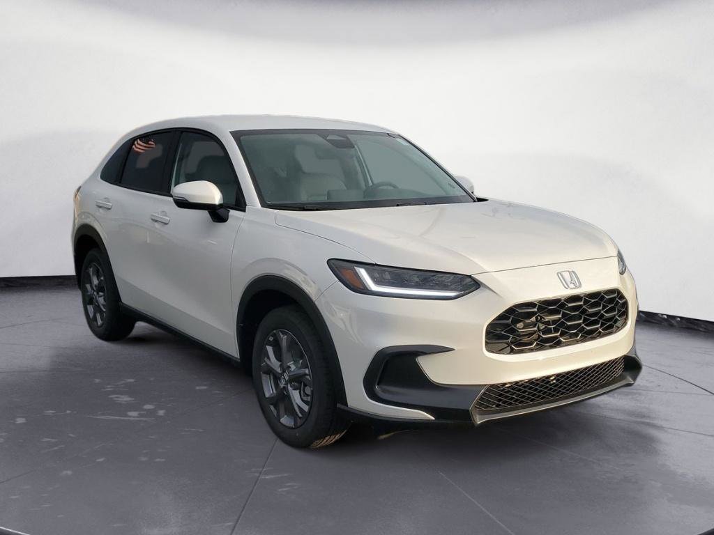 New 2026 Honda HR-V LX image 2