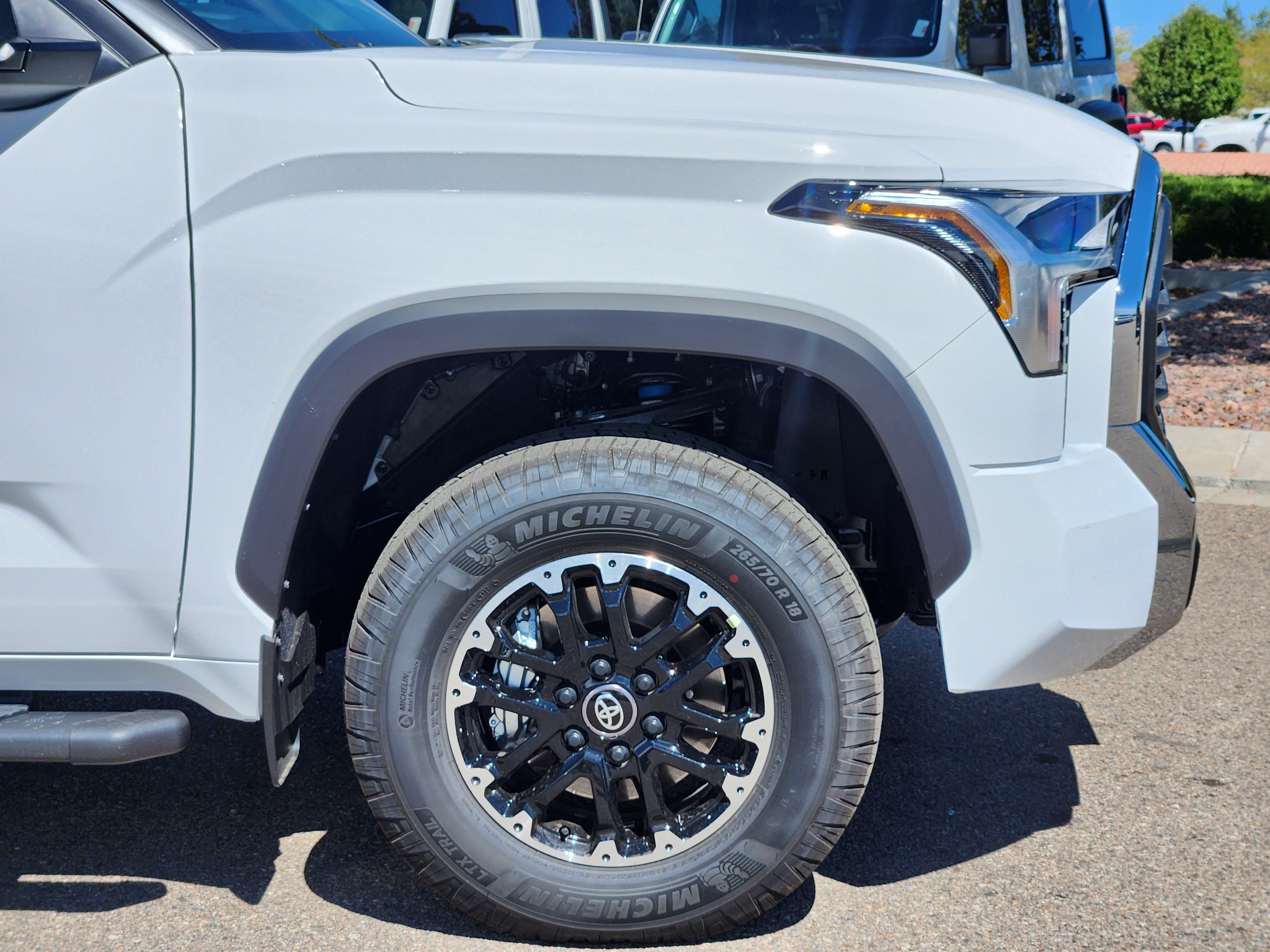 New 2026 Toyota Tundra SR5 w/ TRD Off-Road Package AWD/4WD image 7
