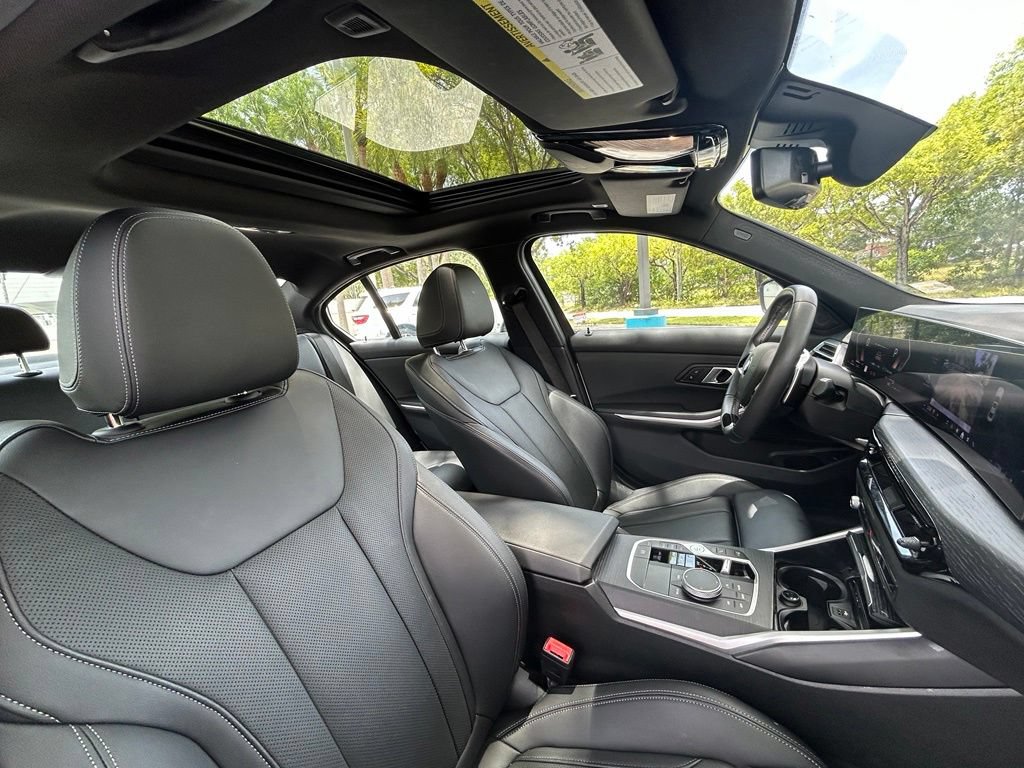 Used 2025 BMW 330i Sedan RWD image 32