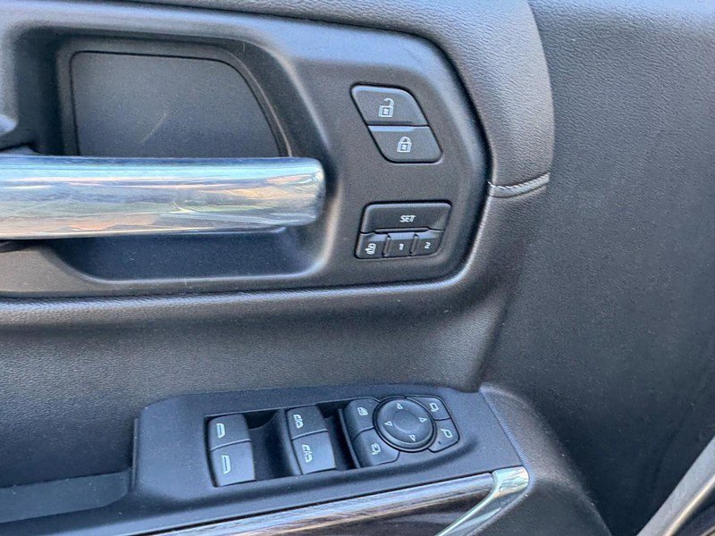 Used 2021 Chevrolet Silverado 1500 LTZ image 16