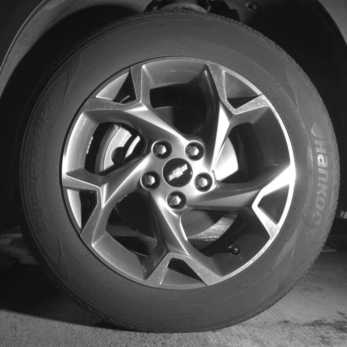 Used 2025 Chevrolet Trax LT FWD image 12