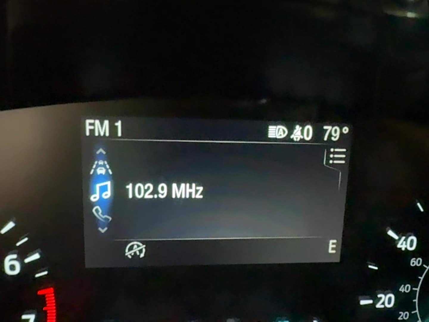 Used 2020 Ford Escape SE FWD image 16