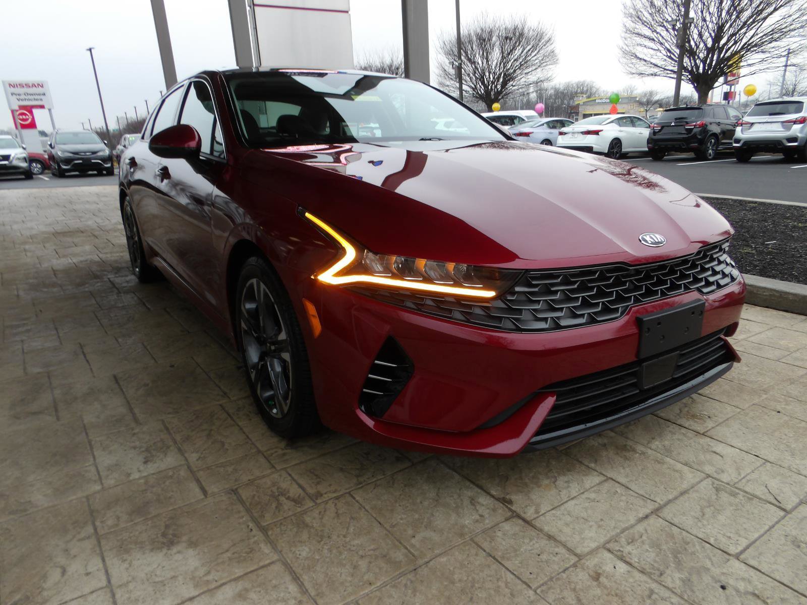 Used 2021 Kia K5 EX w/ EX Premium Package image 3