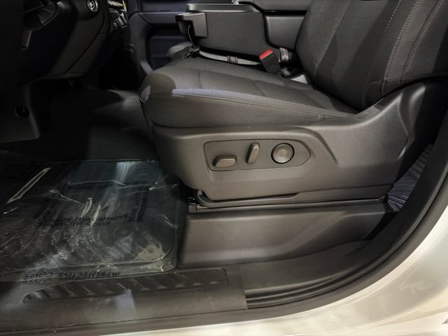 New 2026 Chevrolet Silverado 1500 Custom AWD/4WD image 11