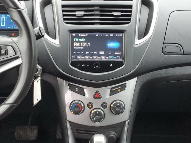 Used 2016 Chevrolet Trax LT w/ LT Convenience Package FWD image 22