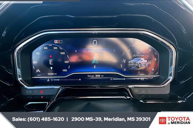 Used 2024 Chevrolet Silverado 1500 High Country w/ Technology Package image 14