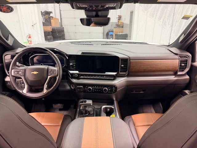 Certified 2024 Chevrolet Silverado 1500 High Country image 23
