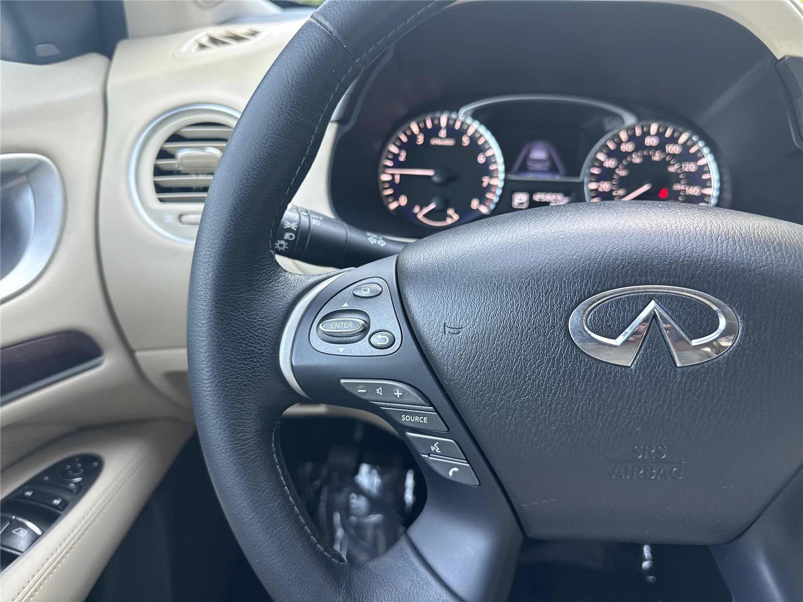 Used 2017 INFINITI QX60 Luxe w/ Deluxe Technology Package AWD/4WD image 18