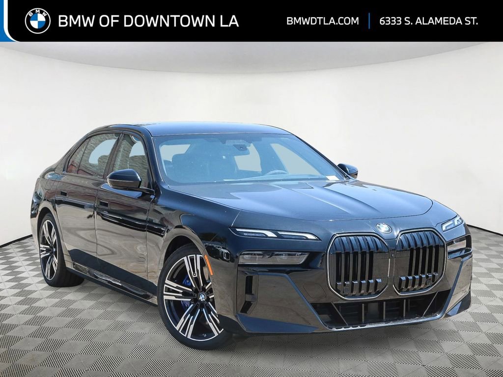 New 2025 BMW 740i xDrive