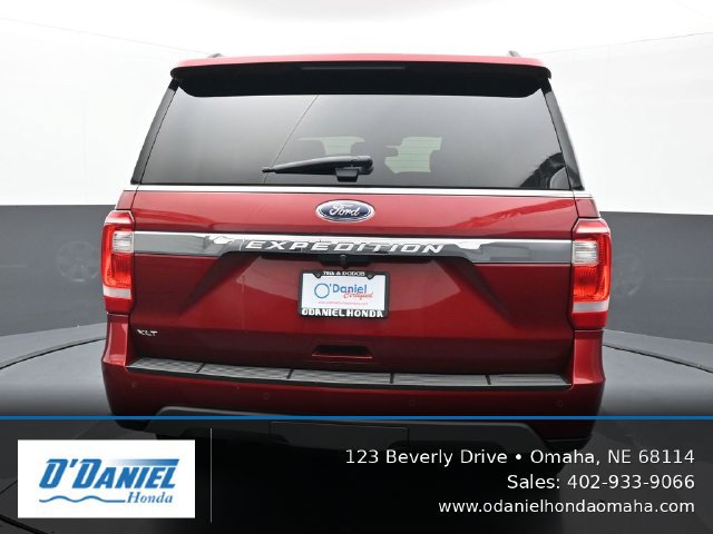 Used 2019 Ford Expedition XLT w/ Equipment Group 202A AWD/4WD image 5