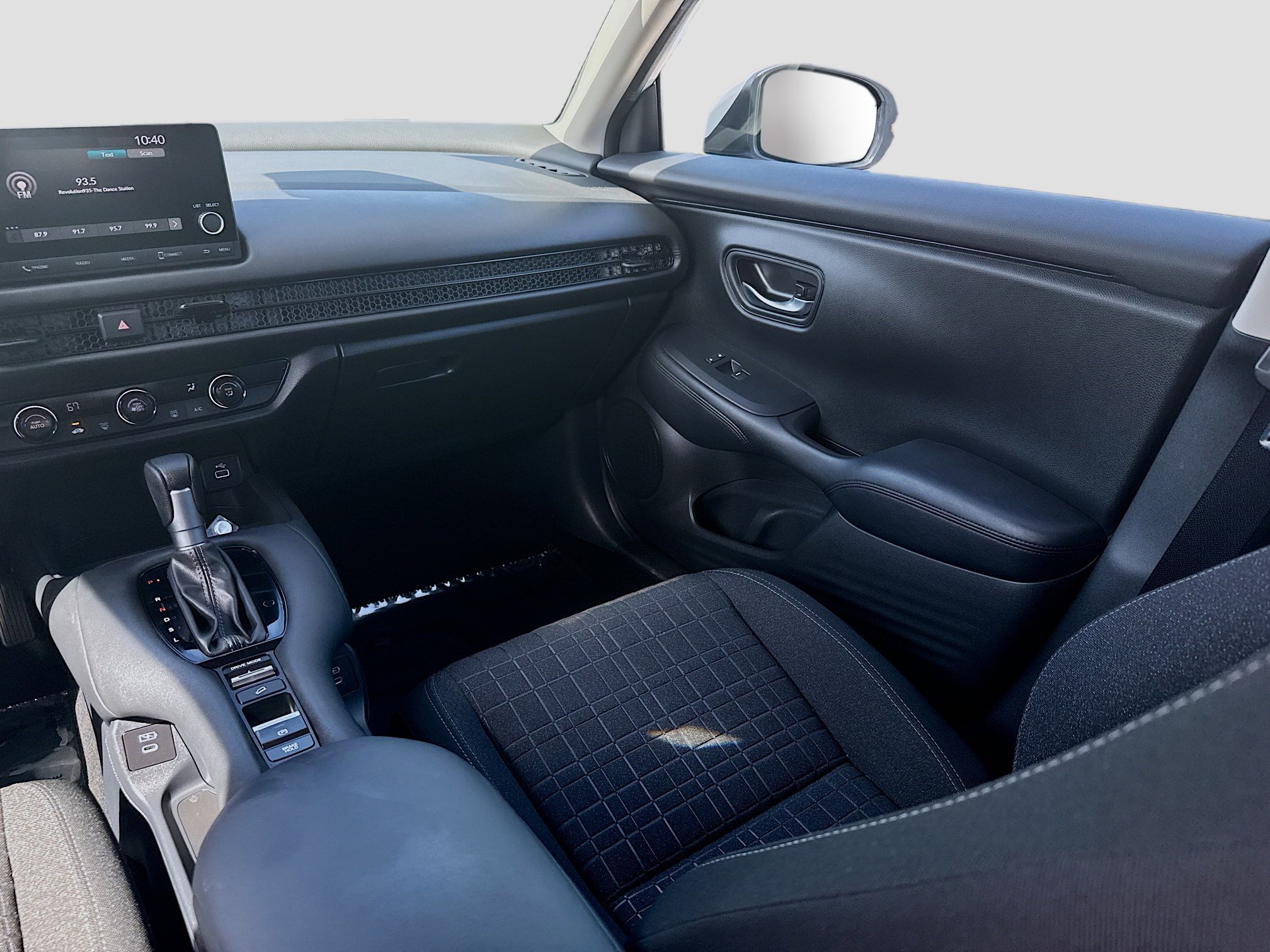 Certified 2025 Honda HR-V LX image 21