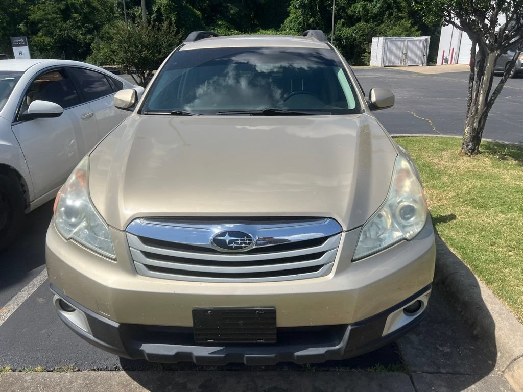 Used 2010 Subaru Outback 2.5i Premium AWD/4WD image 4