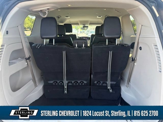 Used 2024 Chrysler Pacifica Touring-L FWD image 25