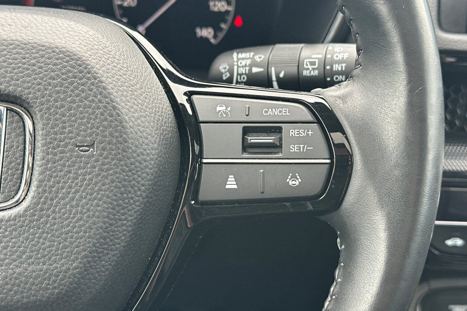 Used 2024 Honda CR-V EX-L image 31