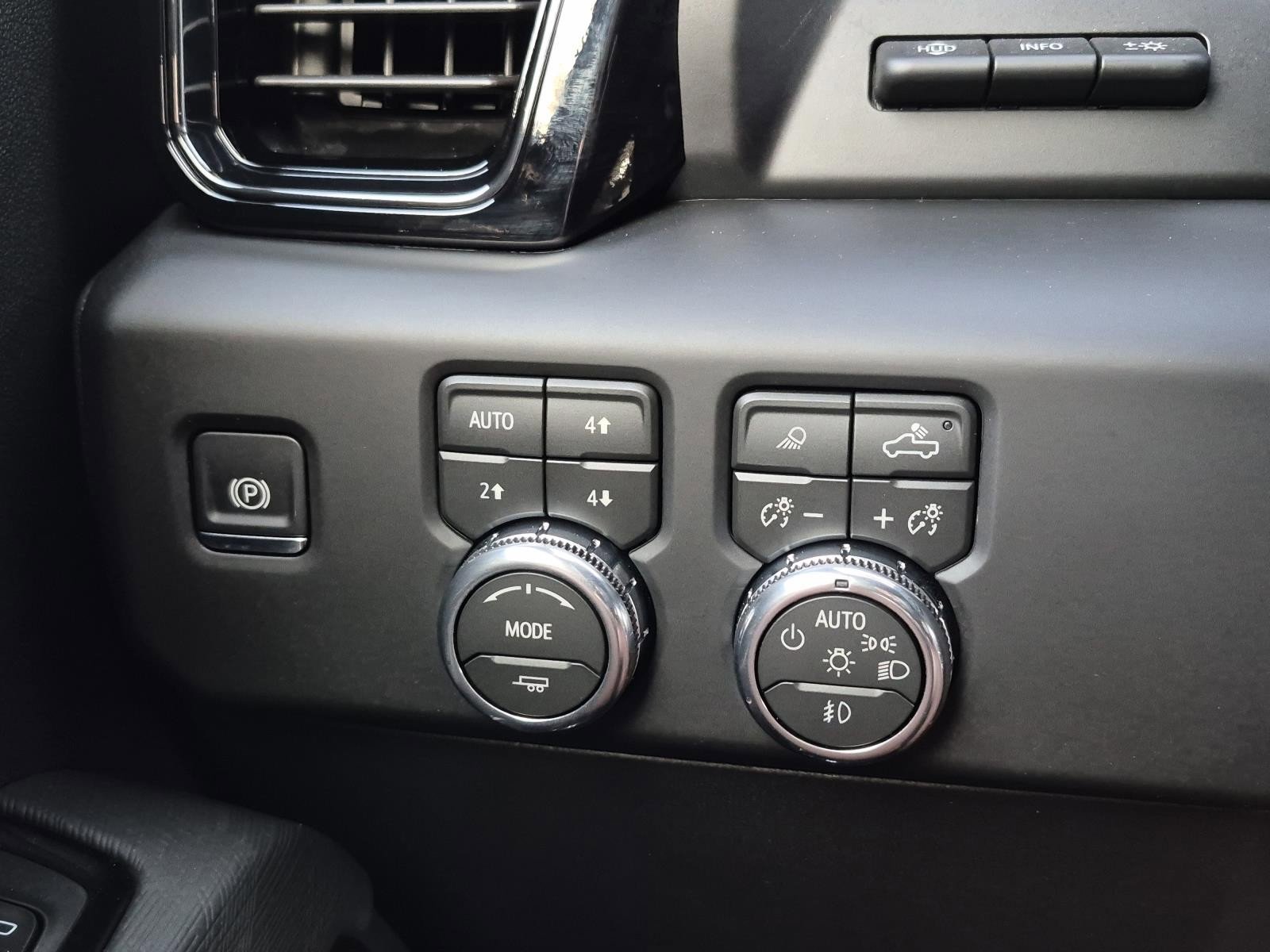 Certified 2026 GMC Sierra 1500 AT4X AWD/4WD image 22