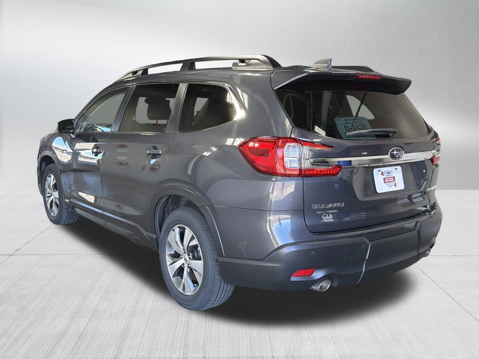 Certified 2023 Subaru Ascent Premium w/ Convenience Package AWD/4WD image 5