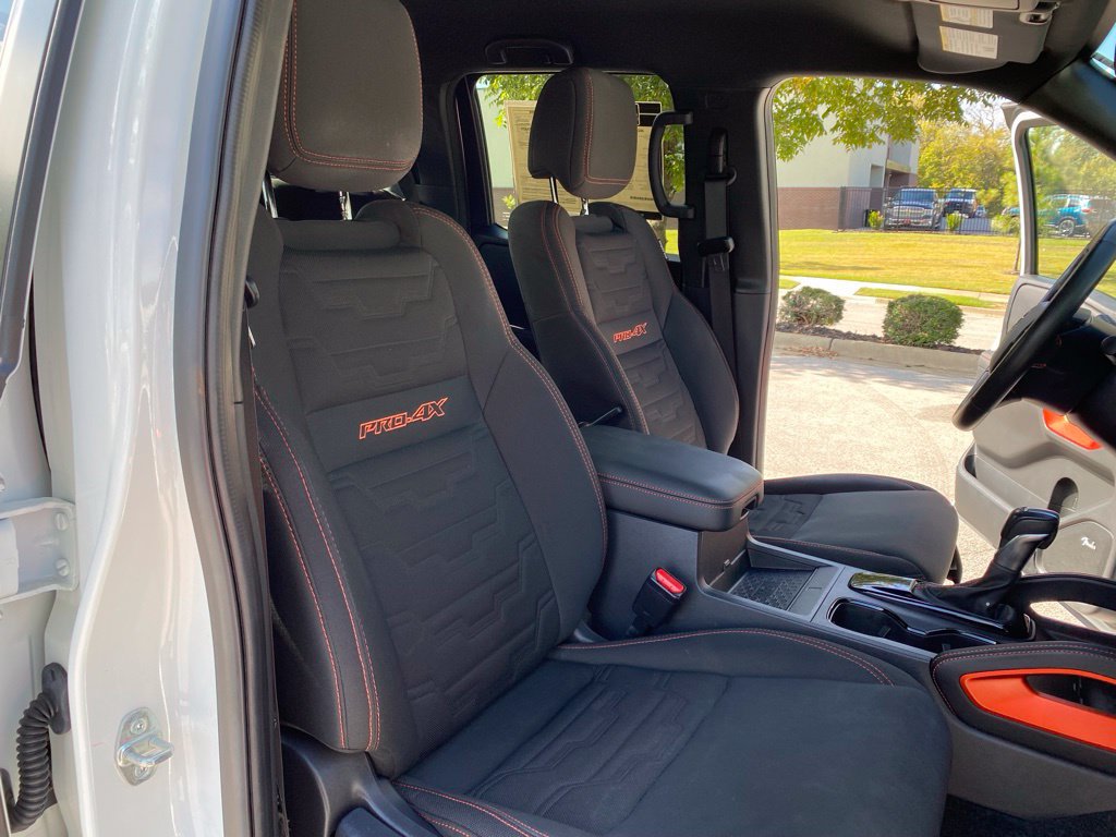 Used 2023 Nissan Frontier PRO-4X w/ Pro Convenience Package AWD/4WD image 32