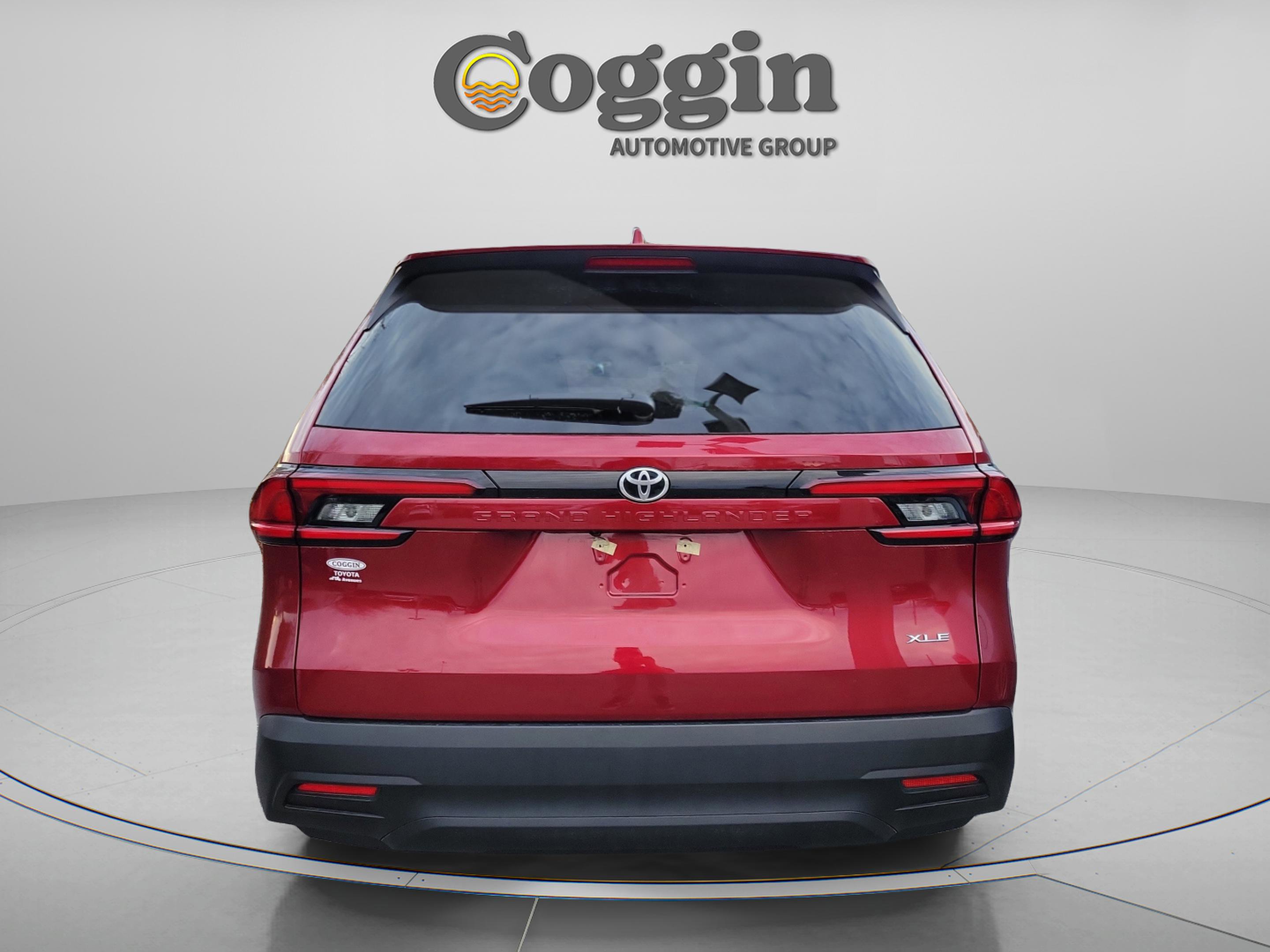 Certified 2025 Toyota Grand Highlander FWD image 5