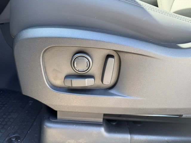 New 2026 Land Rover Defender 110 S image 17