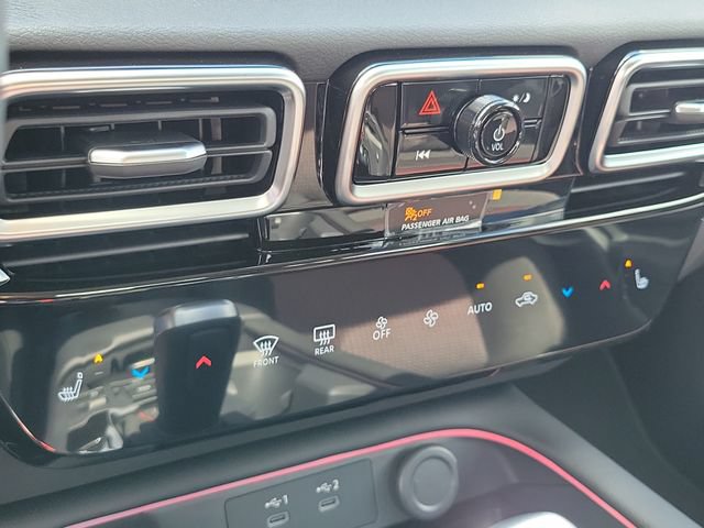 New 2026 Nissan Sentra SR w/ SR All Weather Package FWD image 29