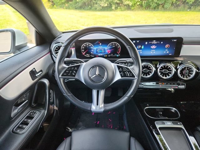 Used 2025 Mercedes-Benz CLA 250 image 22
