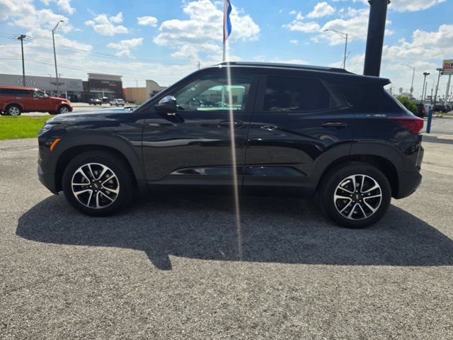 Used 2025 Chevrolet TrailBlazer LT FWD image 7