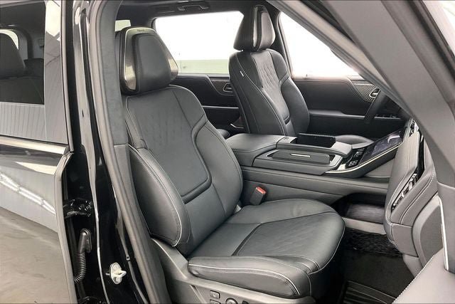Certified 2026 INFINITI QX80 Autograph w/ Premium Cargo Package AWD/4WD image 7