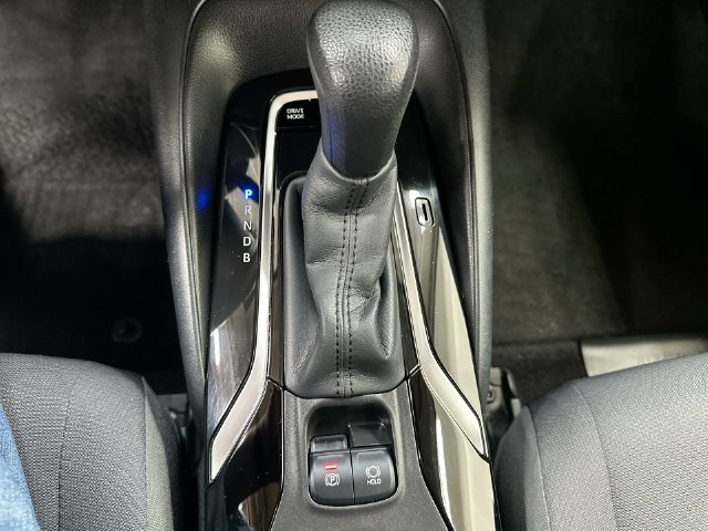Used 2021 Toyota Corolla LE w/ Carpet Mat Package (TMS) FWD image 22