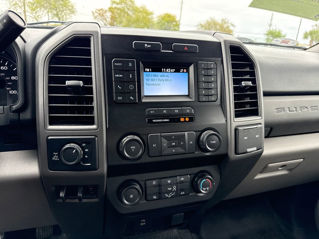 Used 2020 Ford F350 XL w/ Power Equipment Group image 18