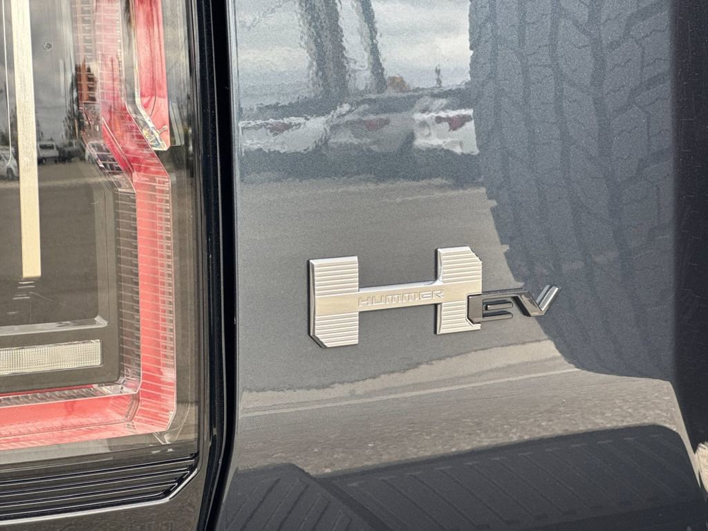Used 2026 GMC Hummer EV SUV AWD/4WD image 33