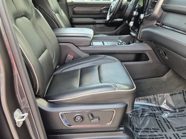 Used 2023 RAM 1500 Limited w/ Body Color Bumper Group AWD/4WD image 36
