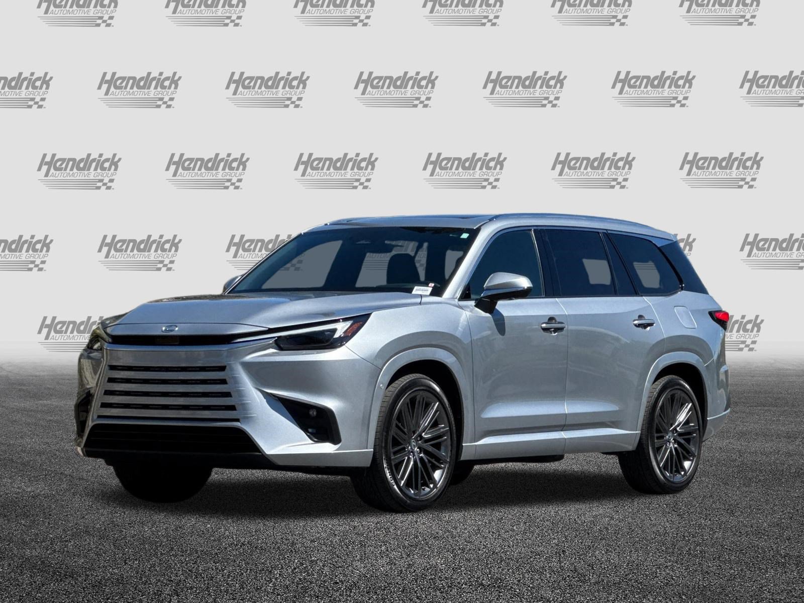 Certified 2026 Lexus TX 550h AWD Plug-In Hybrid w/ Technology Package image 9