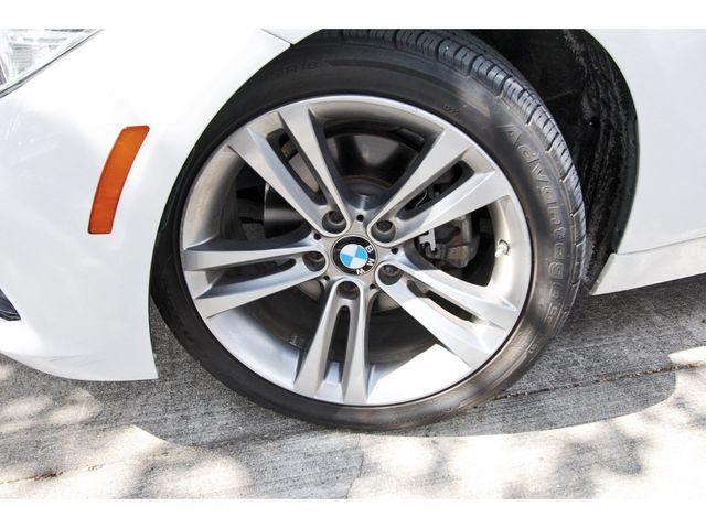 Used 2017 BMW 330i Sedan RWD image 30