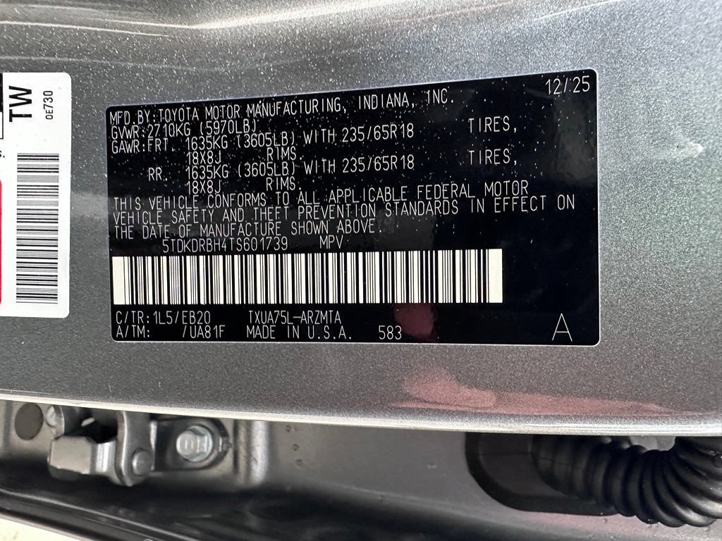 Used 2026 Toyota Highlander XLE AWD/4WD image 34