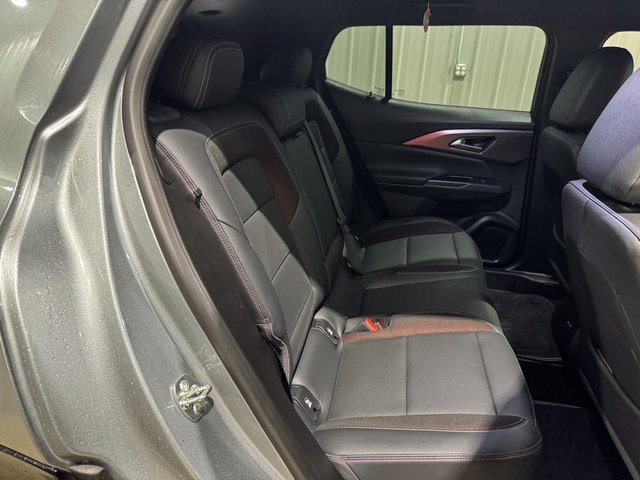 Used 2024 Chevrolet Equinox EV RS image 25