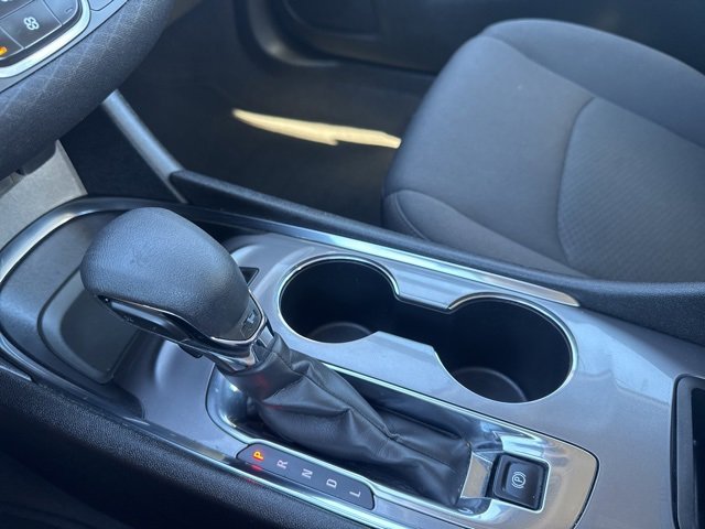 Used 2024 Chevrolet Malibu LT image 18